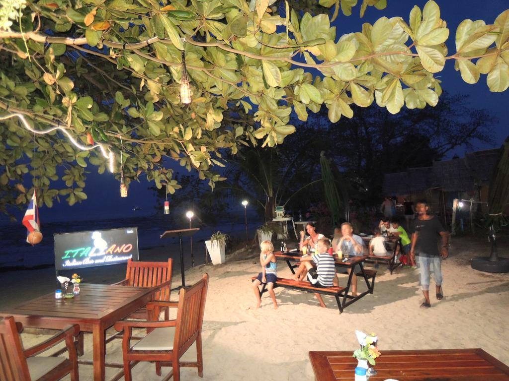 Coral Garden Resort Koh Kradan Esterno foto
