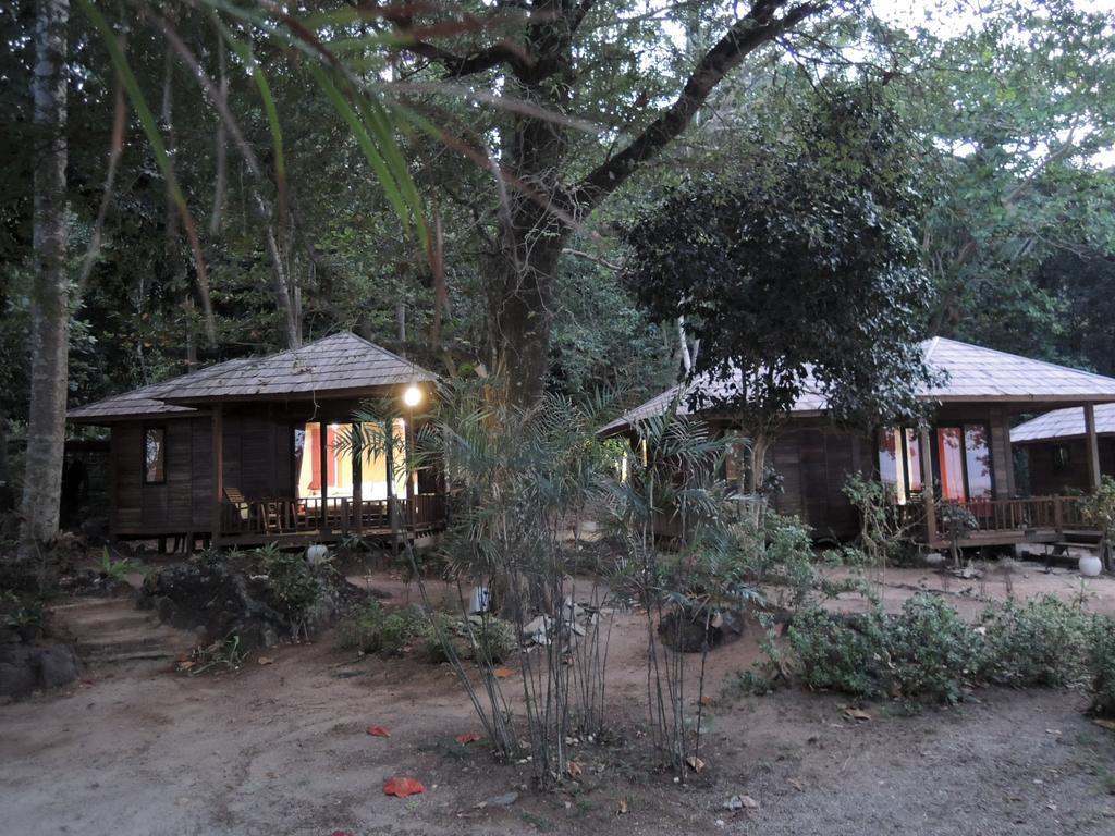 Coral Garden Resort Koh Kradan Esterno foto